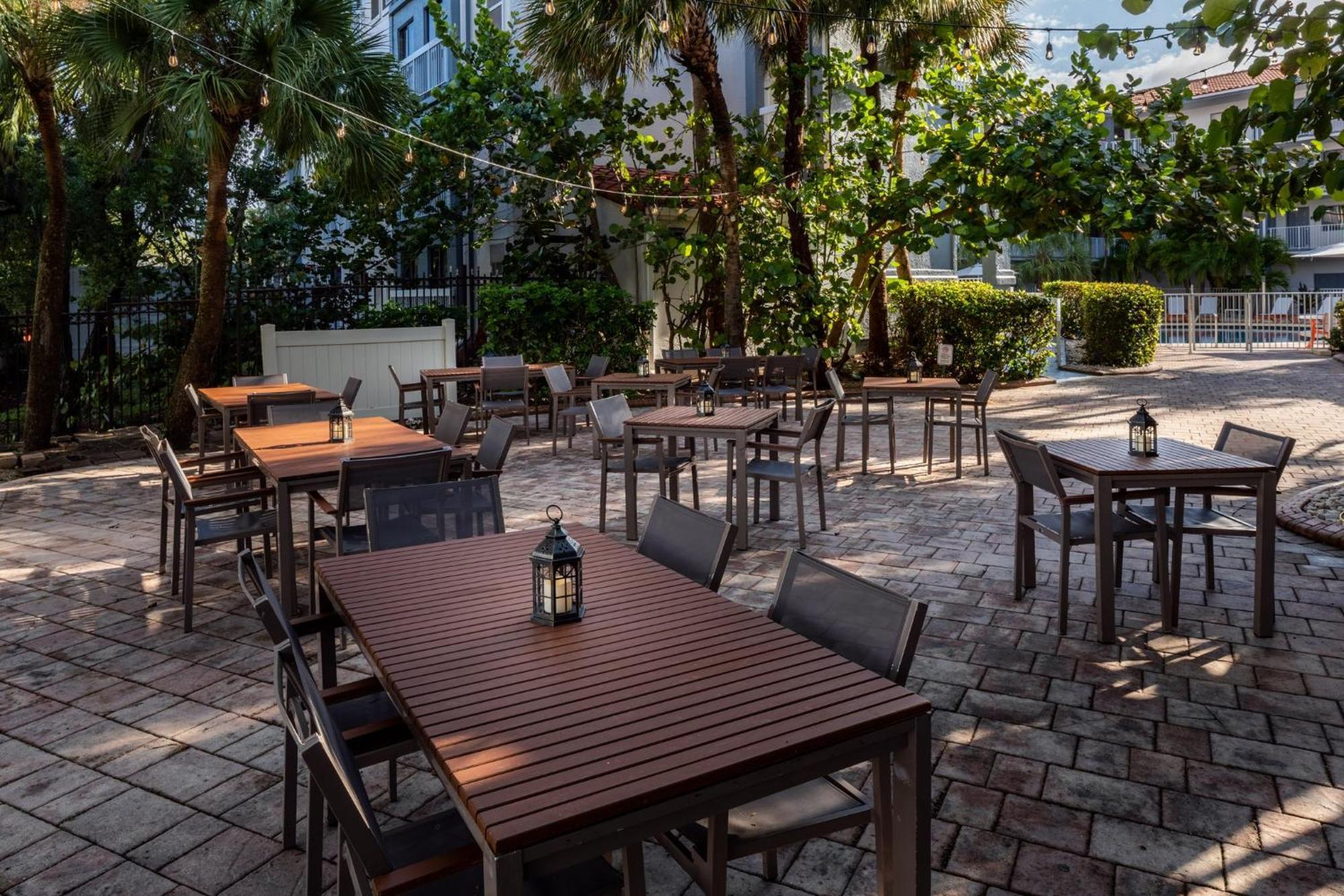 Holiday Inn & Suites Boca Raton - North Eksteriør billede