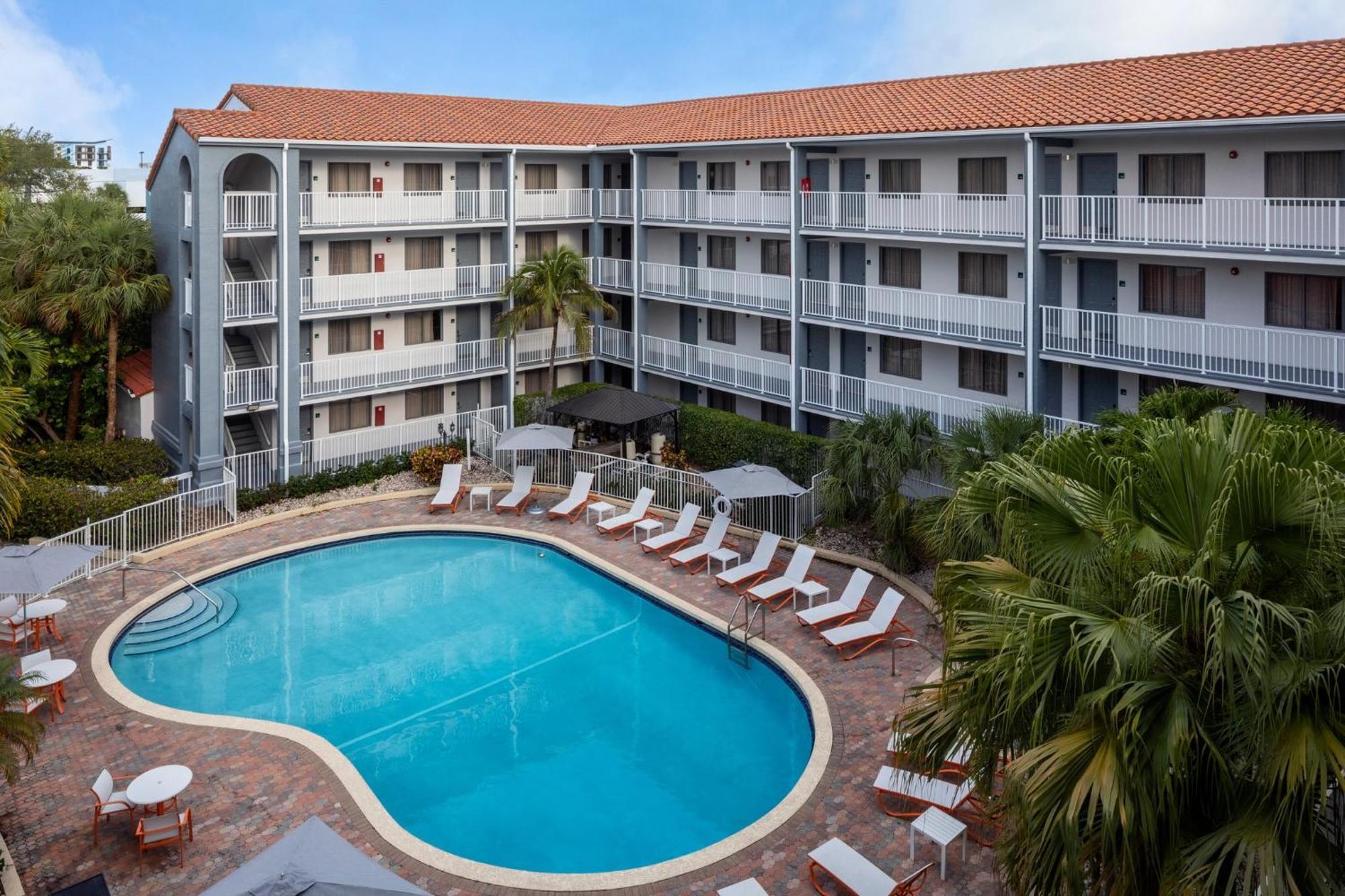 Holiday Inn & Suites Boca Raton - North Eksteriør billede